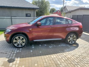 Осмотр автомобиля экспертом